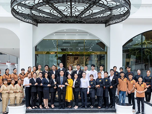 Glenda Tower Moc Chau Hotel Managed By Viet Orient Hospitality Welcomed The President Of The World Travel Awards